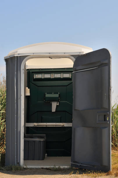 Best Porta potty rental near me  in Brookston, IN